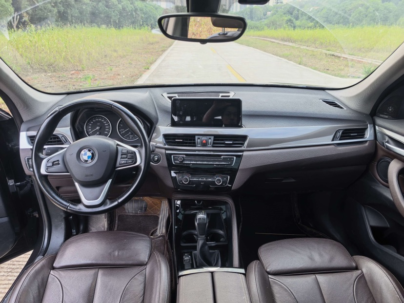 BMW X1 2018 #8 BMW X1 2018 car image #8