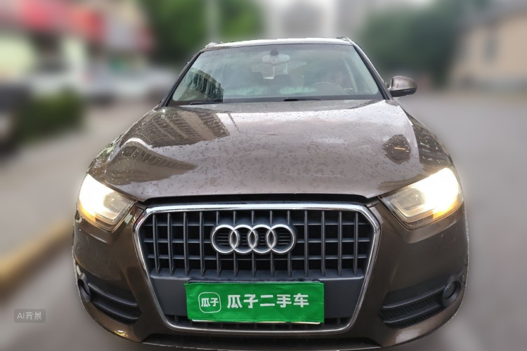 Audi Q3 2015 car image #3