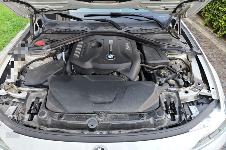 BMW 3 Series 2018 #22 BMW 3 Series 2018 car image #22