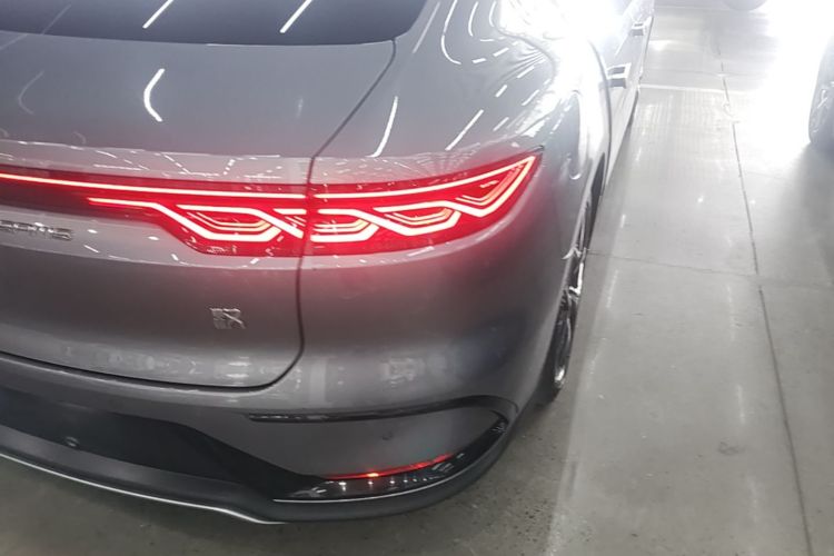 BYD Han 2022 car image #8
