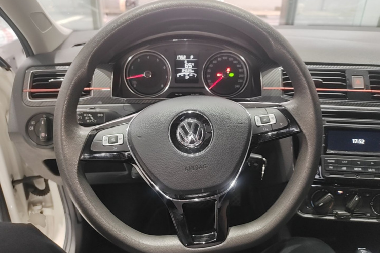 Volkswagen Santana 2018 #11 Volkswagen Santana 2018 car image #11