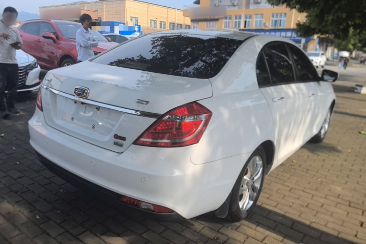 GEELY Emgrand 2015 #7 GEELY Emgrand 2015 car image #7