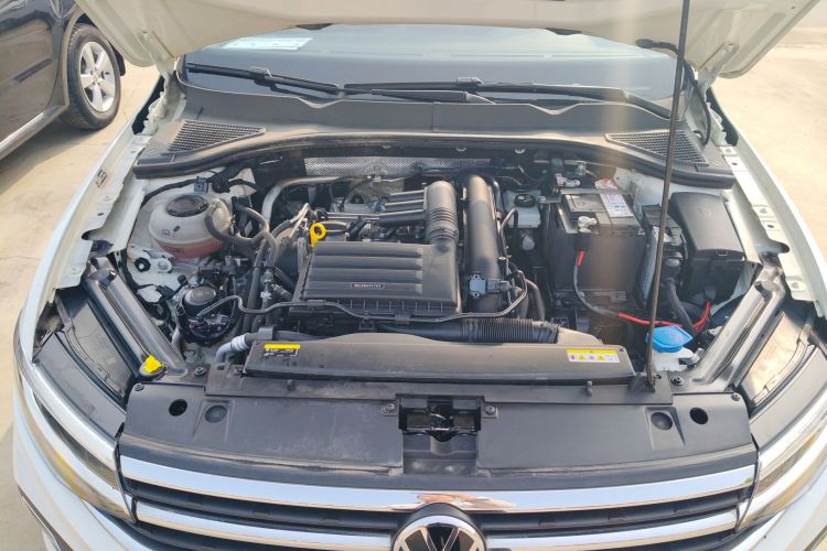 Volkswagen Bora 2023 immagine di auto #20