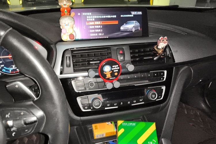 BMW 3 Series 2019 immagine di auto #15
