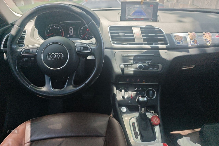 Audi Q3 2017 car image #11