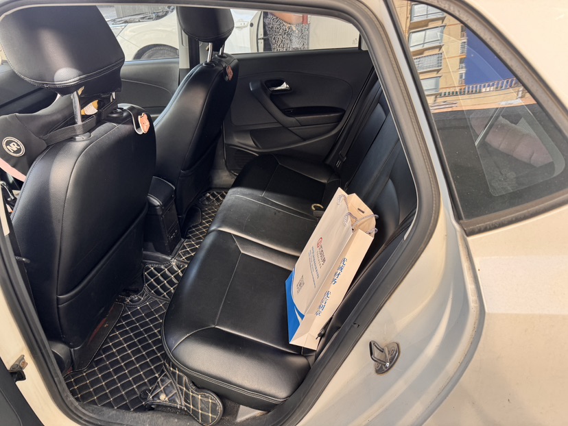Volkswagen Polo 2019 car image #6