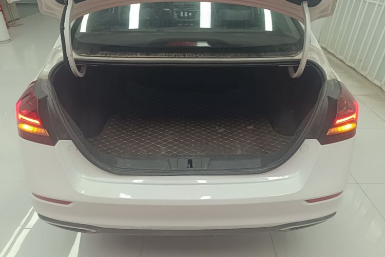 GEELY Emgrand 2021 #19 GEELY Emgrand 2021 image de voiture #19