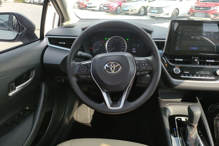 Toyota Corolla 2023 car image #11