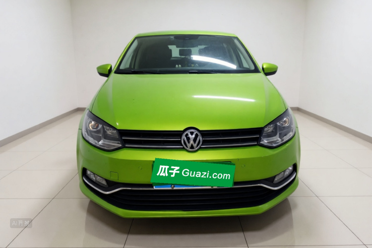 Volkswagen Polo 2014 car image #3