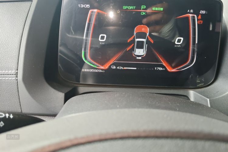 BYD Yuan New Energy 2019 #14 BYD Yuan New Energy 2019 car image #14