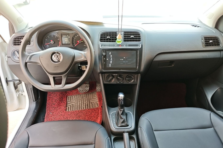 Volkswagen Polo 2019 #10 Volkswagen Polo 2019 car image #10