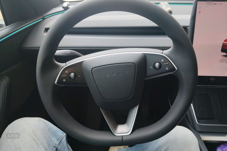 Tesla Model Y 2026 #12 Tesla Model Y 2026 car image #12