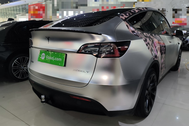 Tesla Model Y 2021 #7 Tesla Model Y 2021 car image #7