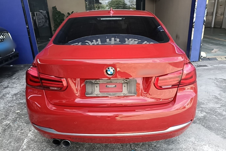 BMW 3 Series 2019 #6 BMW 3 Series 2019 car image #6