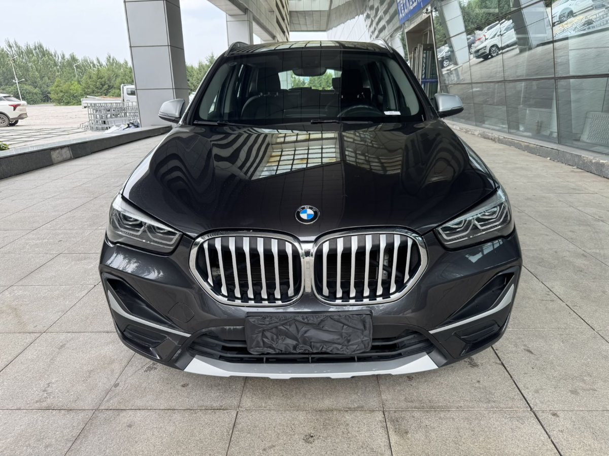 BMW X1 2022 BMW X1 2022 car image