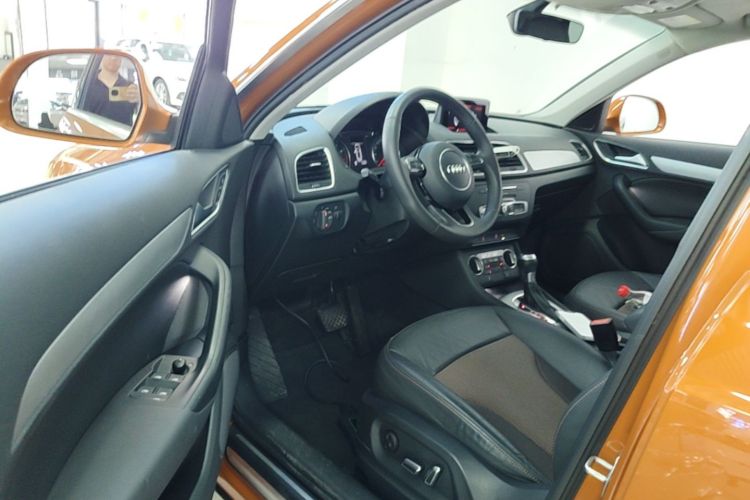 Audi Q3 2018 #16 Audi Q3 2018 car image #16