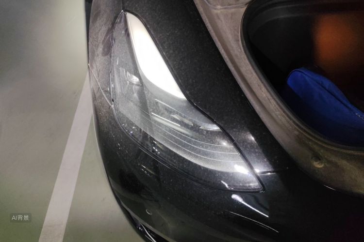 Tesla Model Y 2022 car image #8