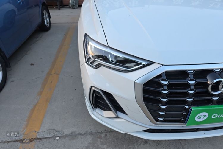 Audi Q3 2023 #8 Audi Q3 2023 car image #8