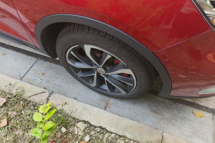 GEELY Emgrand GS 2020 car image #9