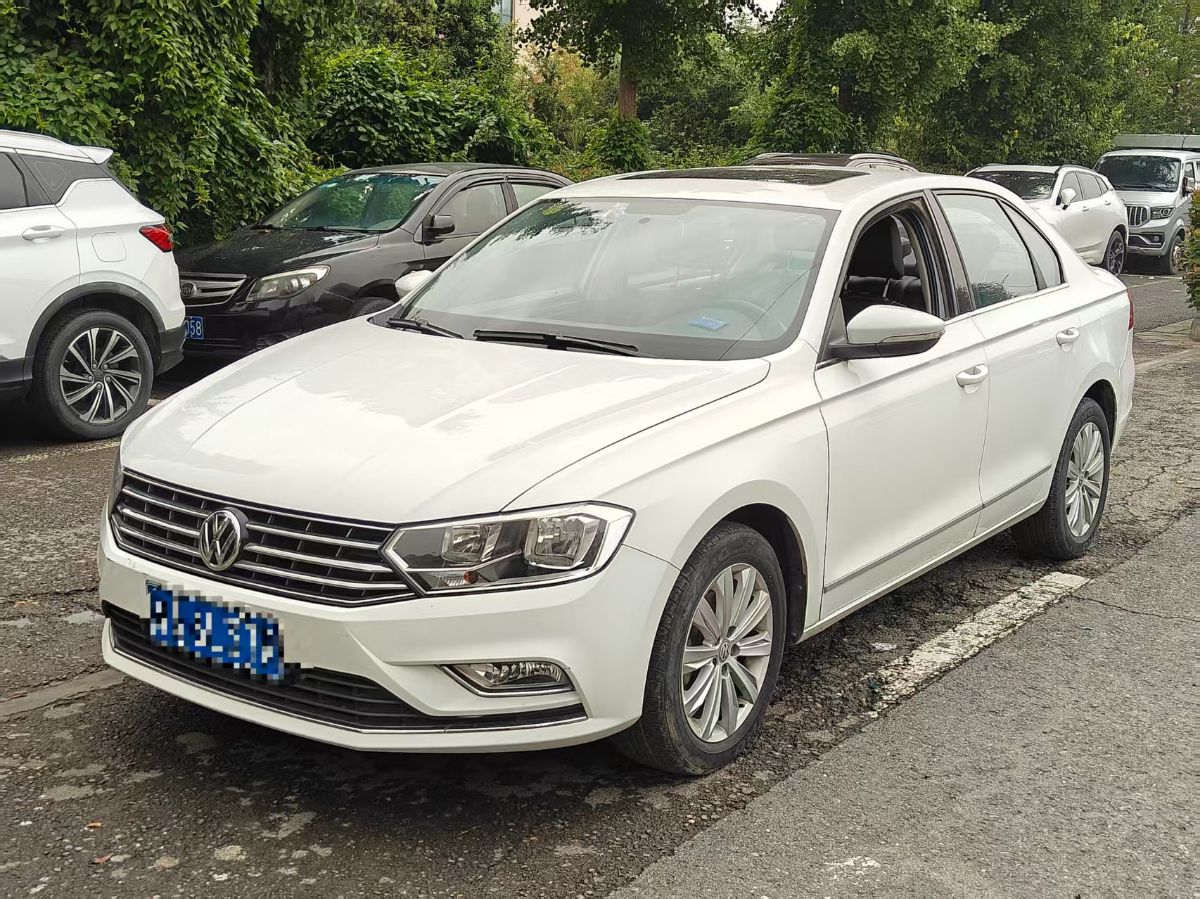 Volkswagen Bora 2016 Volkswagen Bora 2016 car image