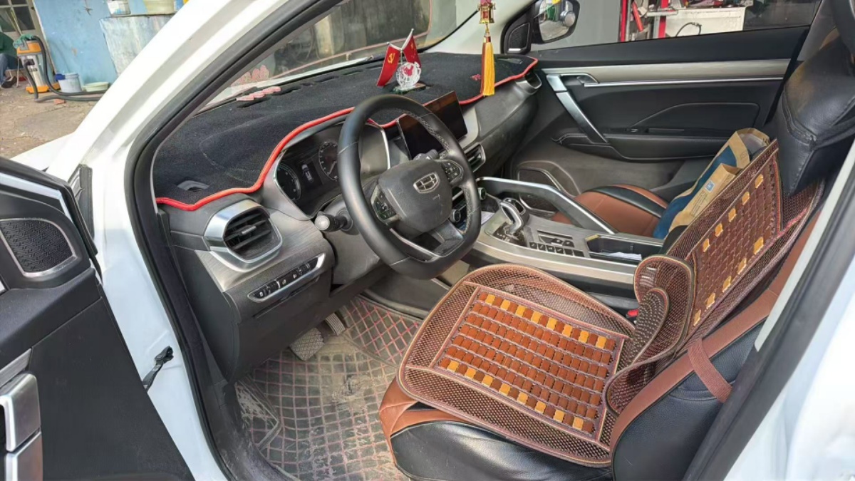 GEELY Coolray 2020 #3 GEELY Coolray 2020 car image #3