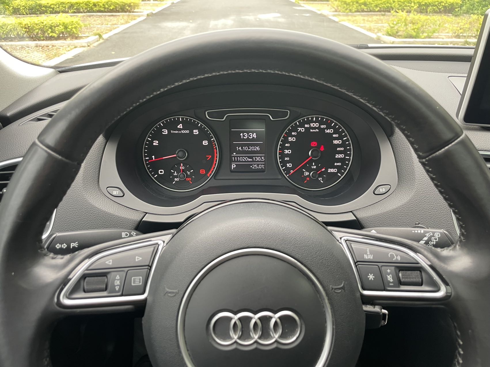Audi Q3 2014 immagine di auto #12