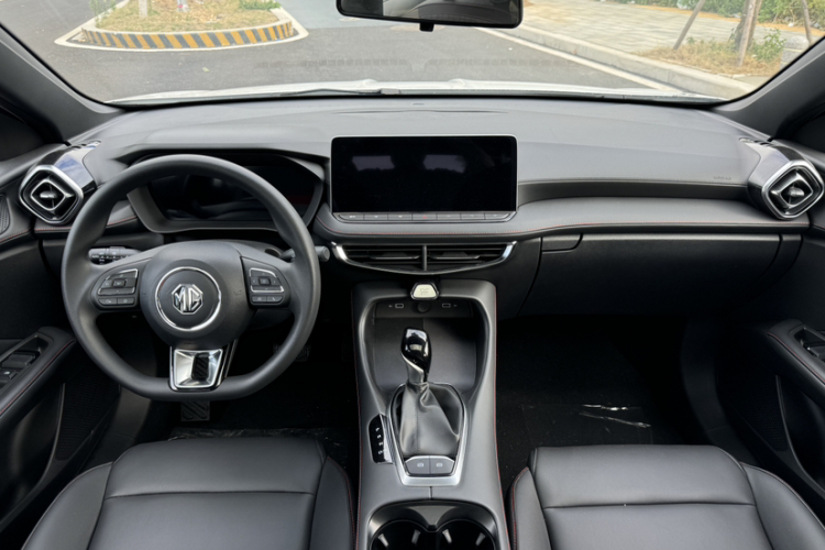 MG 5 2026 #14 MG 5 2026 image de voiture #14