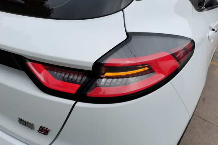 GEELY Emgrand S 2022 #8 GEELY Emgrand S 2022 immagine di auto #8