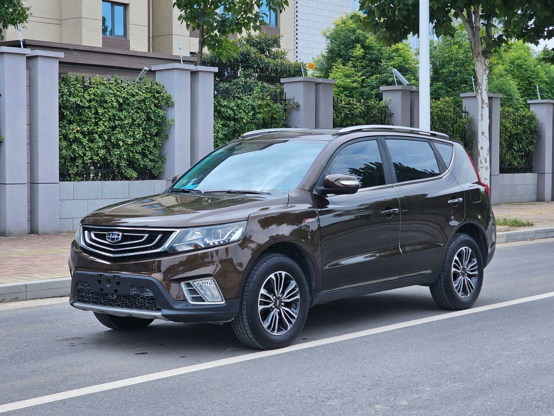 GEELY Vision X6 2017 GEELY Vision X6 2017 immagine di auto