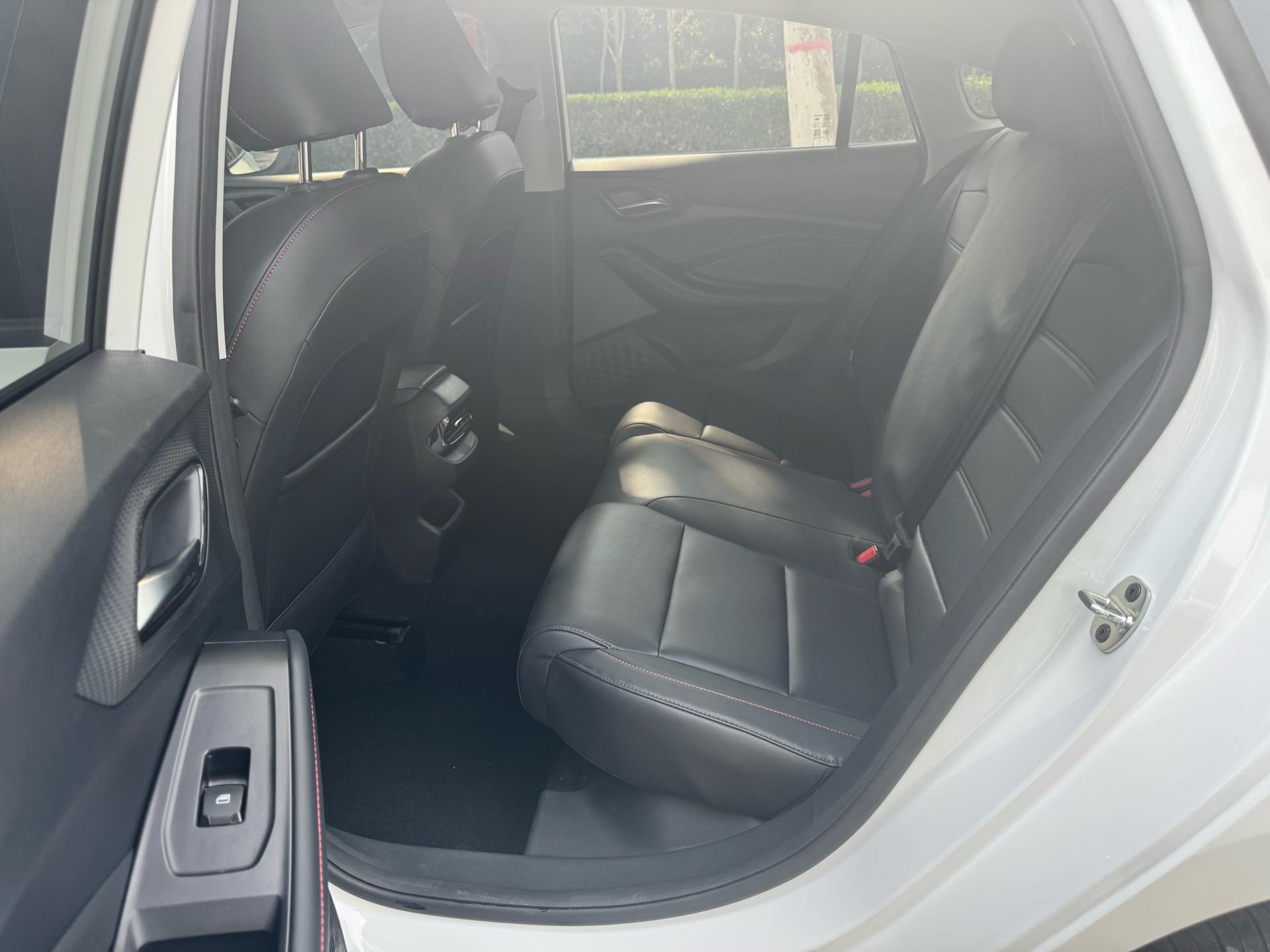 MG 5 2023 image de voiture #8