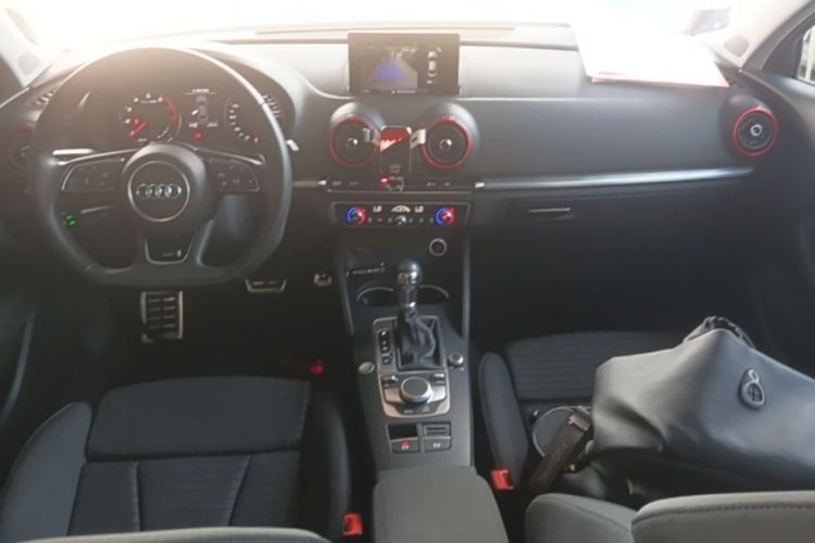 Audi A3 2020 car image #11