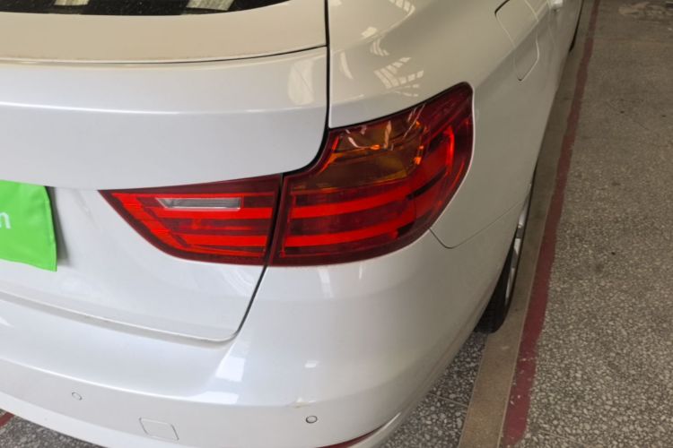 BMW 3 Series GT 2016 #8 BMW 3 Series GT 2016 car image #8