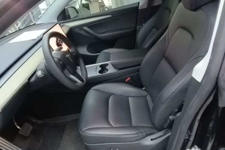 Tesla Model Y 2022 #23 Tesla Model Y 2022 car image #23