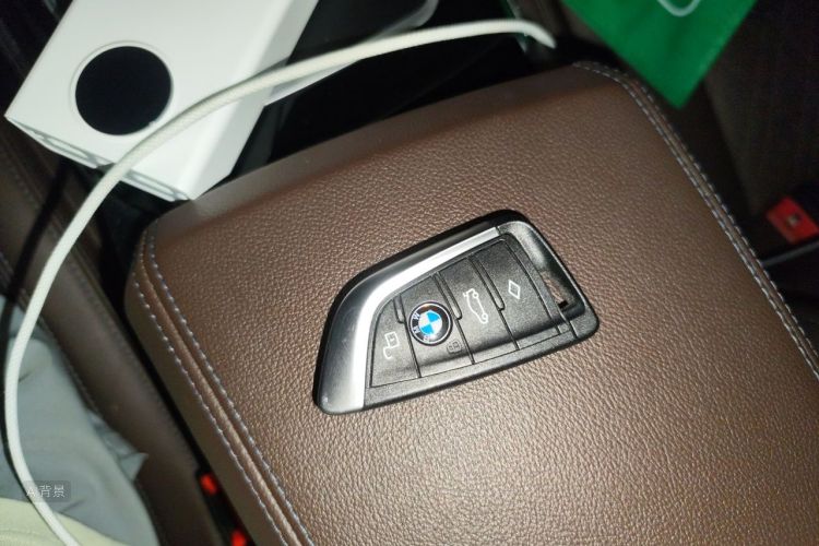 BMW 3 Series 2022 image de voiture #10