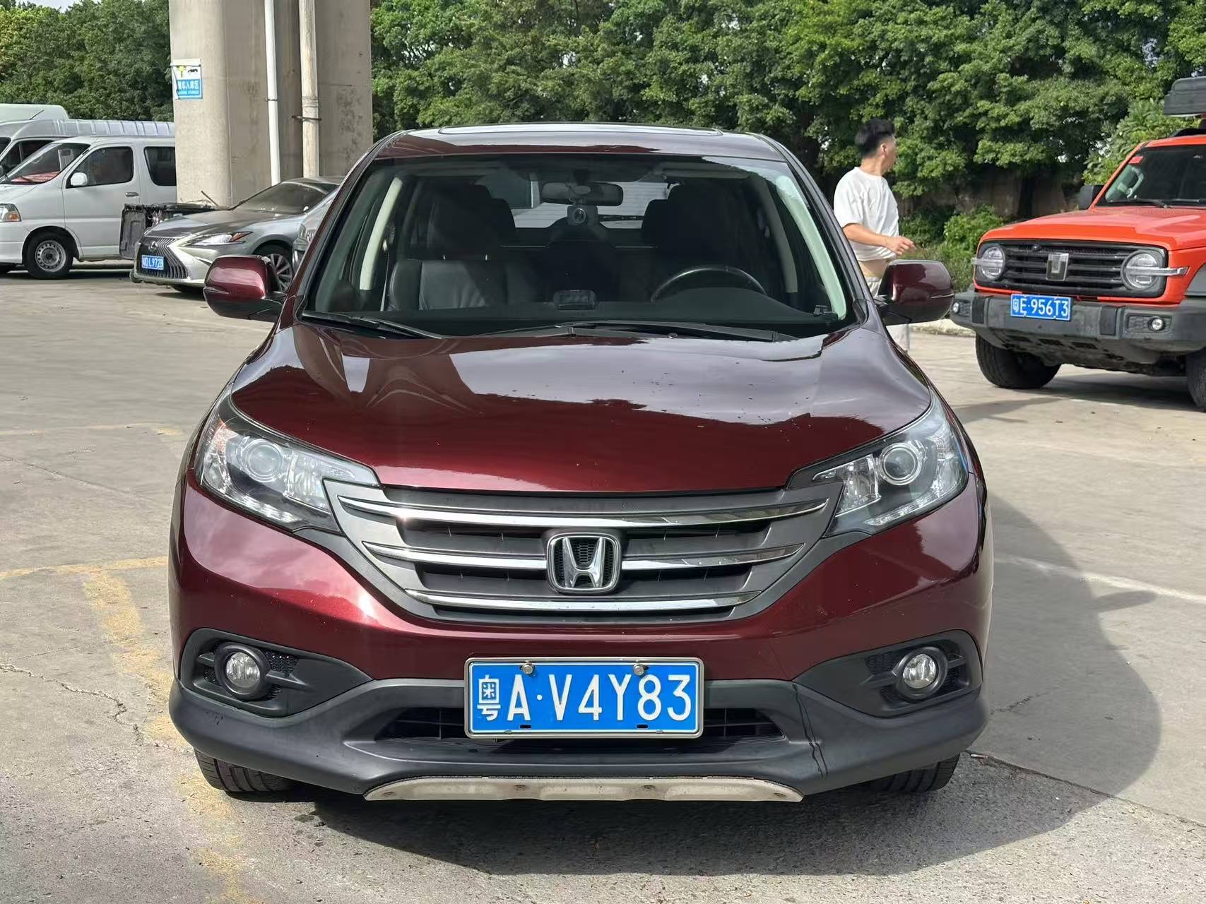 Honda CR-V 2013 car image #2