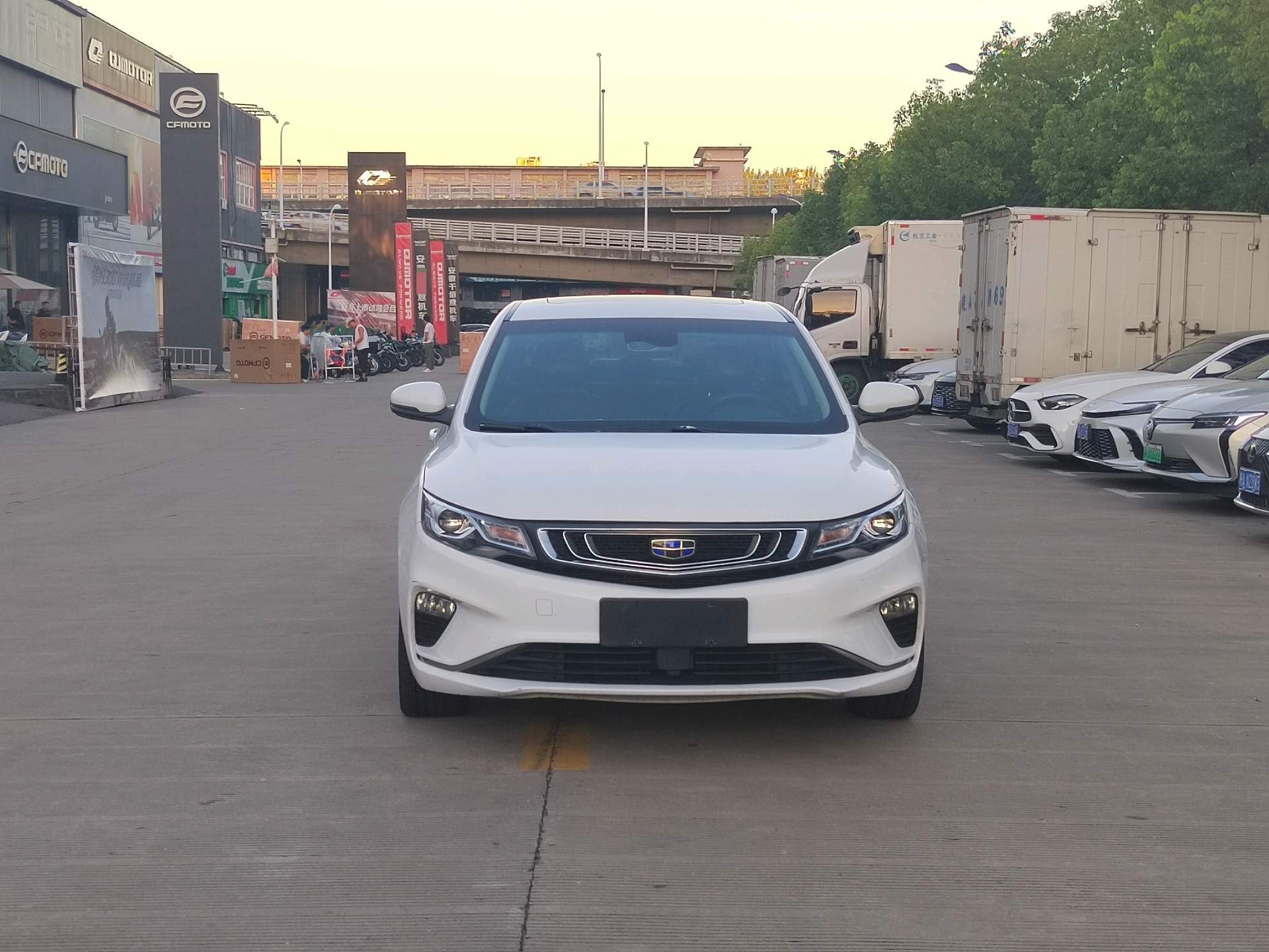 GEELY Emgrand GL 2018 imagem de carro #2