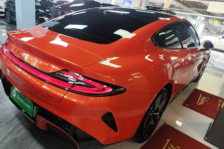 MI SU7 2025 car image #7