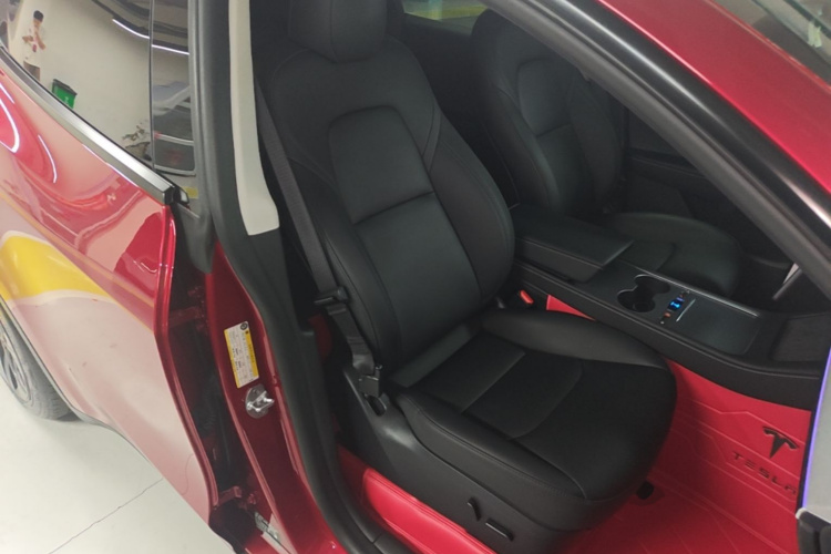 Tesla Model Y 2024 #24 Tesla Model Y 2024 immagine di auto #24