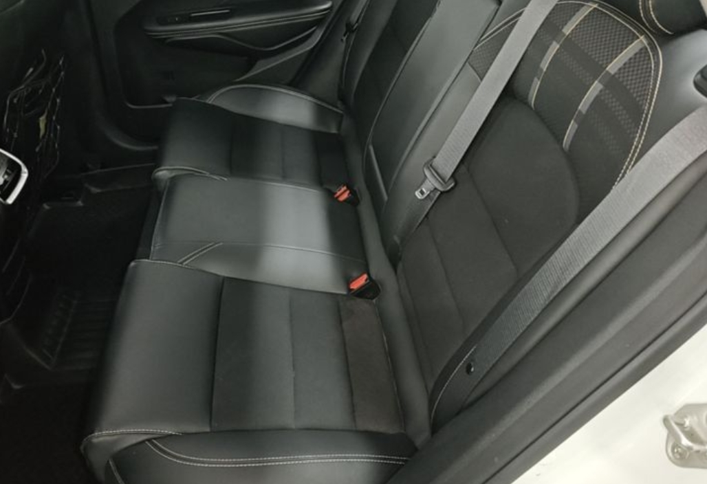 GEELY Binray 2021 صورة سيارة #5