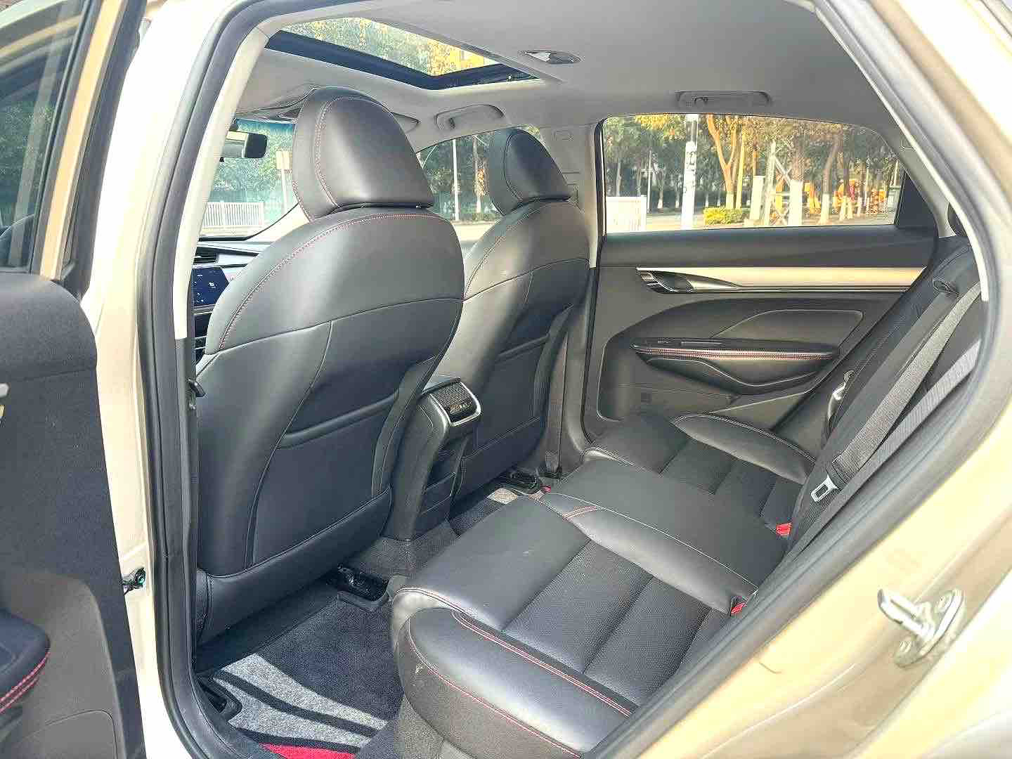 GEELY Binray 2019 #9 GEELY Binray 2019 car image #9