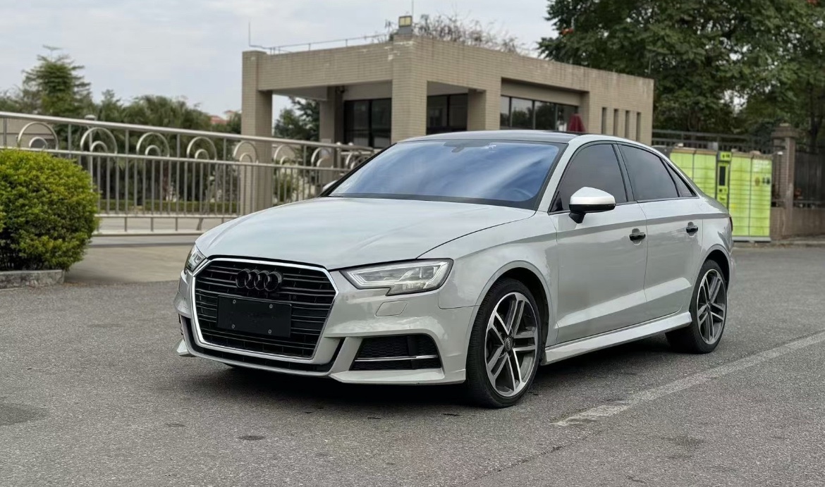 2018 2018 imagem de carro