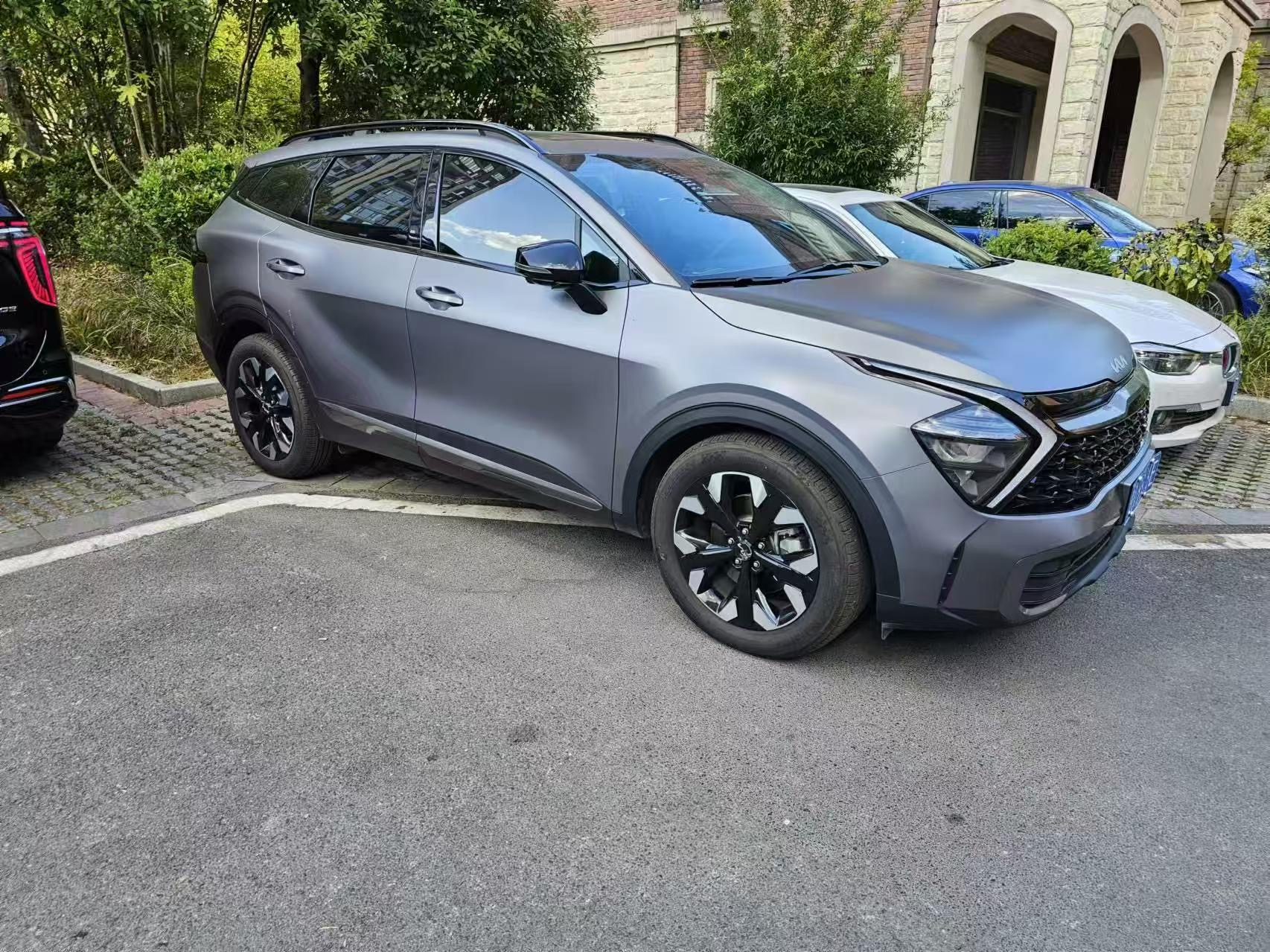 Kia Sportage 2023 car image #2