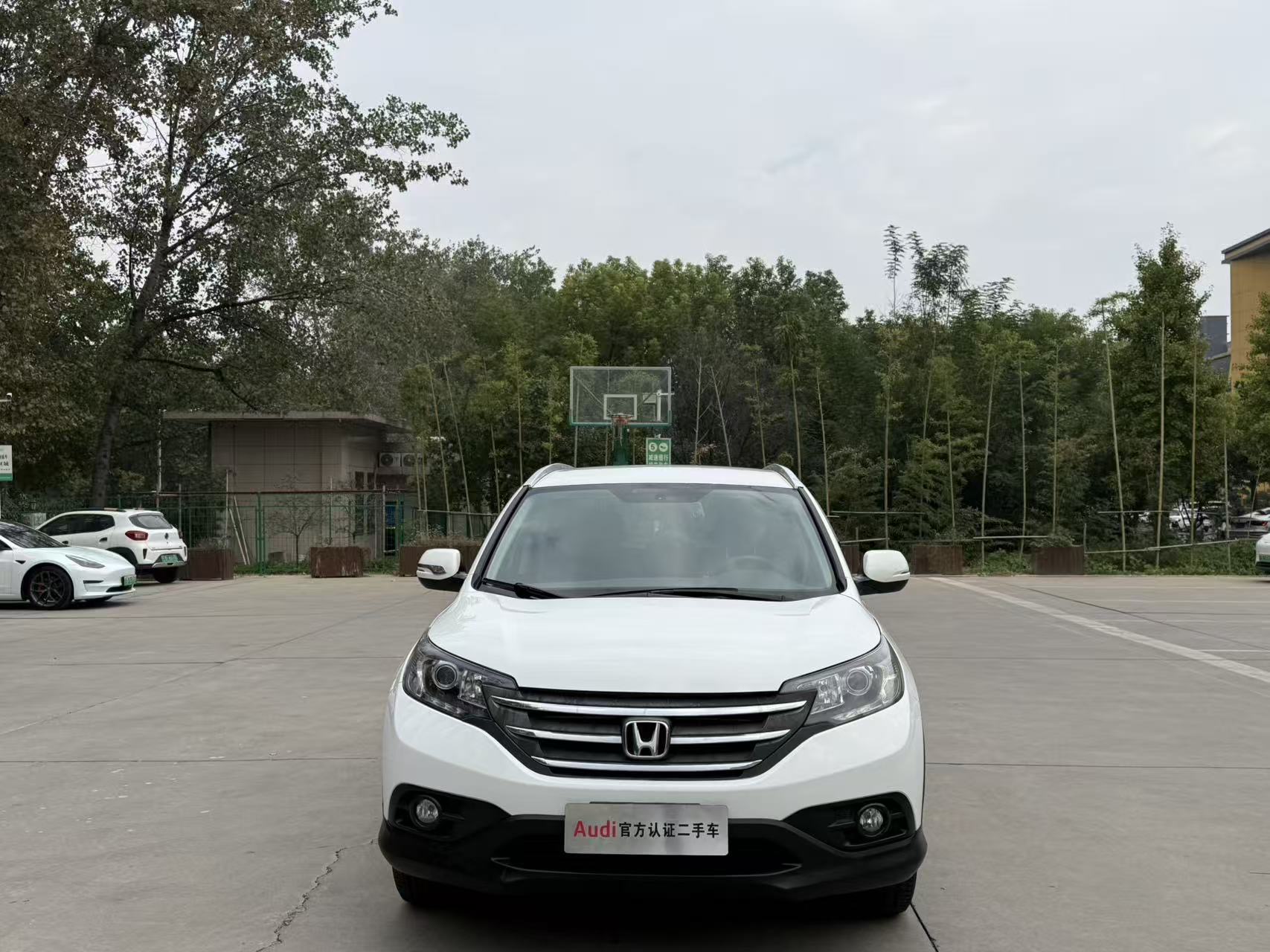 Honda CR-V 2014 #4 Honda CR-V 2014 изображение автомобиля #4