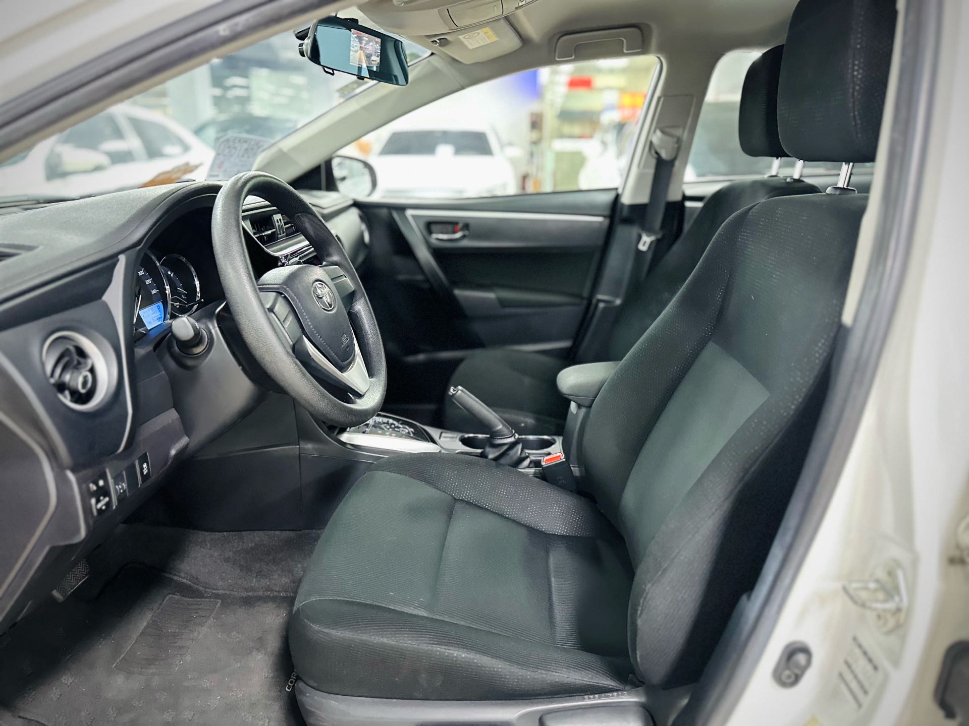 Toyota Corolla 2017 car image #8