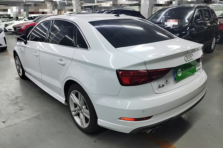 Audi A3 2019 car image #5