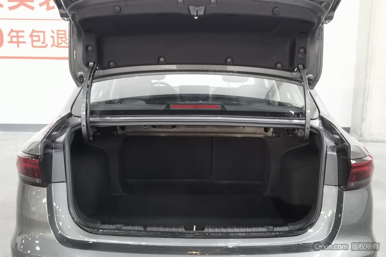 GEELY Emgrand 2024 car image #17