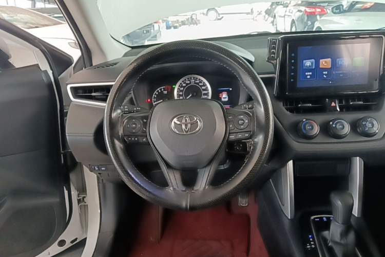 Toyota Corolla Cross 2022 immagine di auto #11
