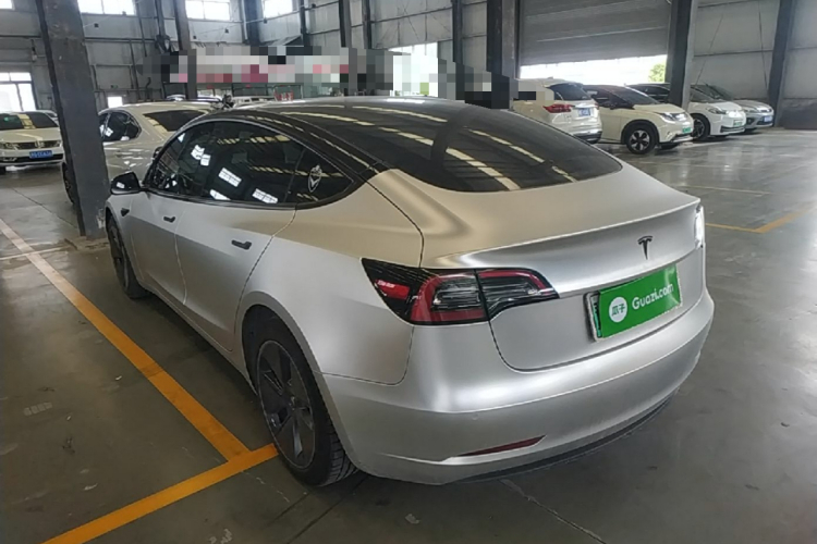 Tesla Model 3 2021 car image #5
