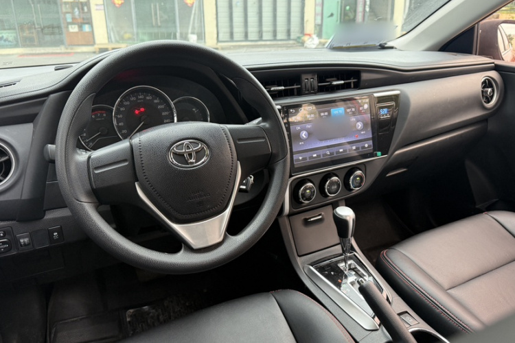 Toyota Corolla 2018 #11 Toyota Corolla 2018 car image #11