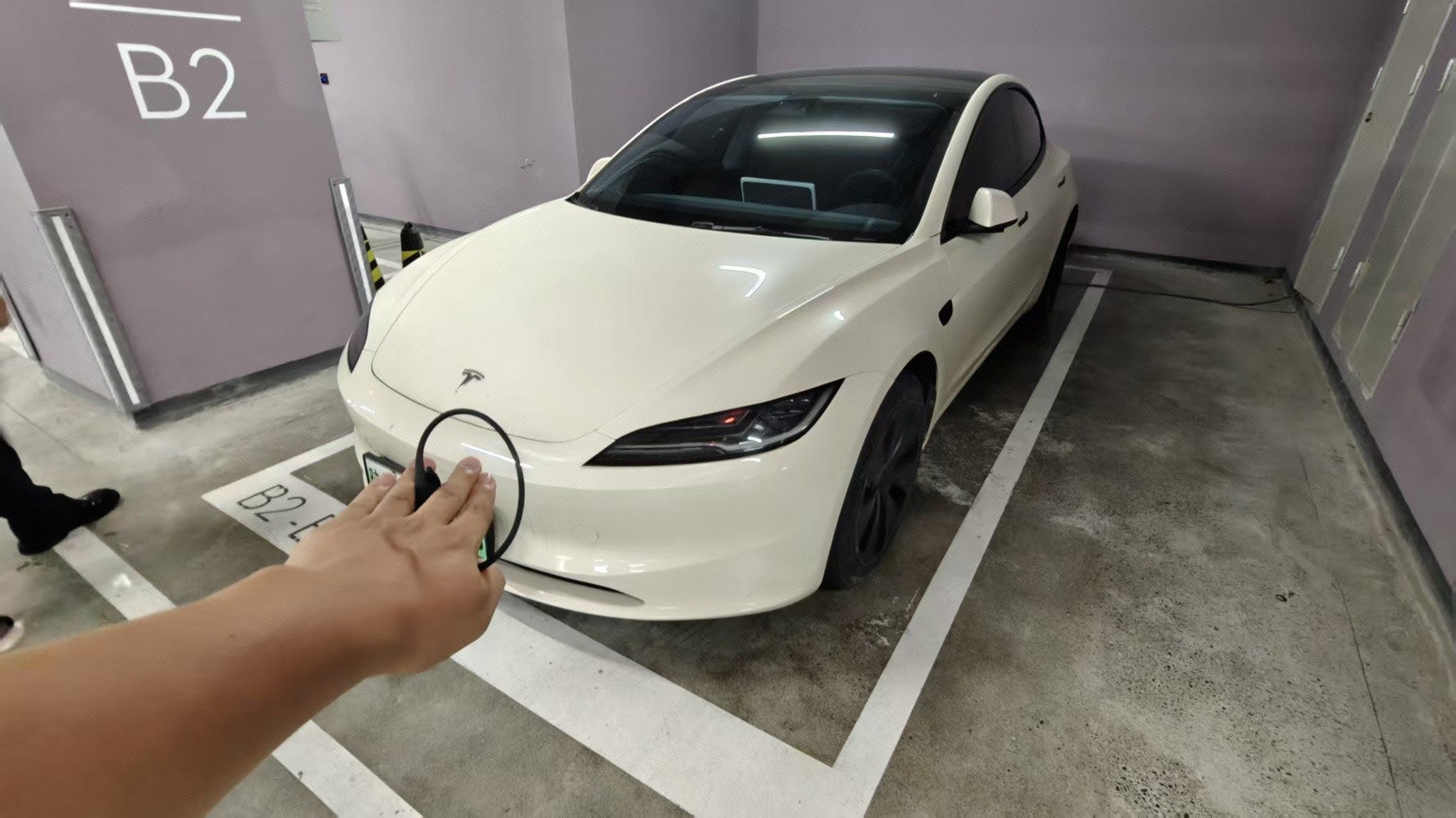 Tesla Model 3 2024 Tesla Model 3 2024 immagine di auto